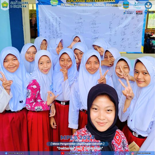 Deklarasi Anti Kekerasan di SMPN 2 Cimerak